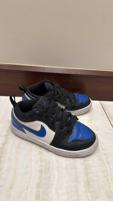Jordans Shoes / EU 31